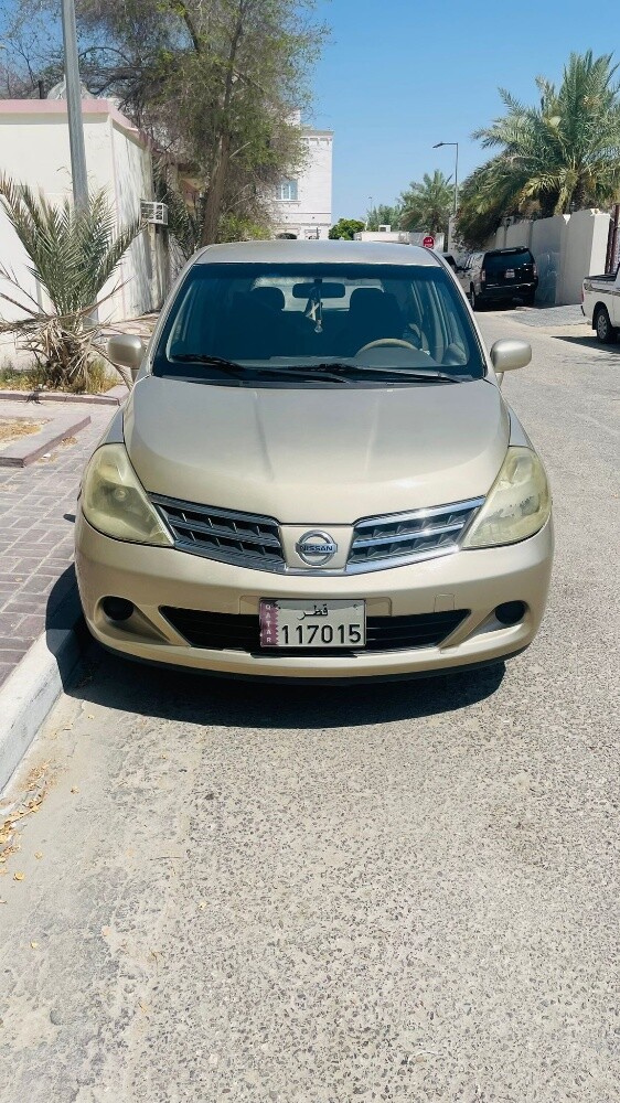 Nissan tiida - 7