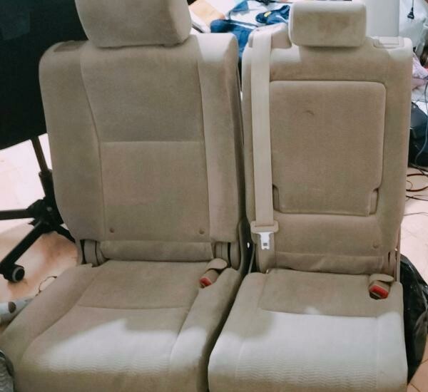 Toyota Land Cruiser Seats - 1