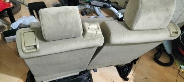 Toyota Land Cruiser Seats - 2