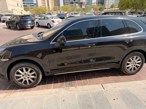 PORSCHE CAYENNE - 8