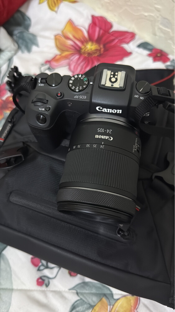 cannon EOS RP - 2