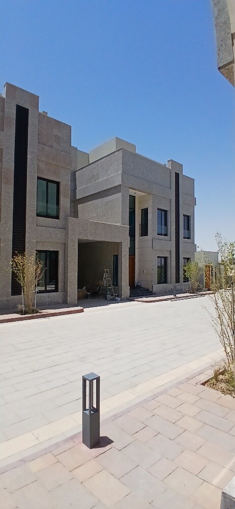 مجمع سكني للايجار بمنطقة الخيسة - 1