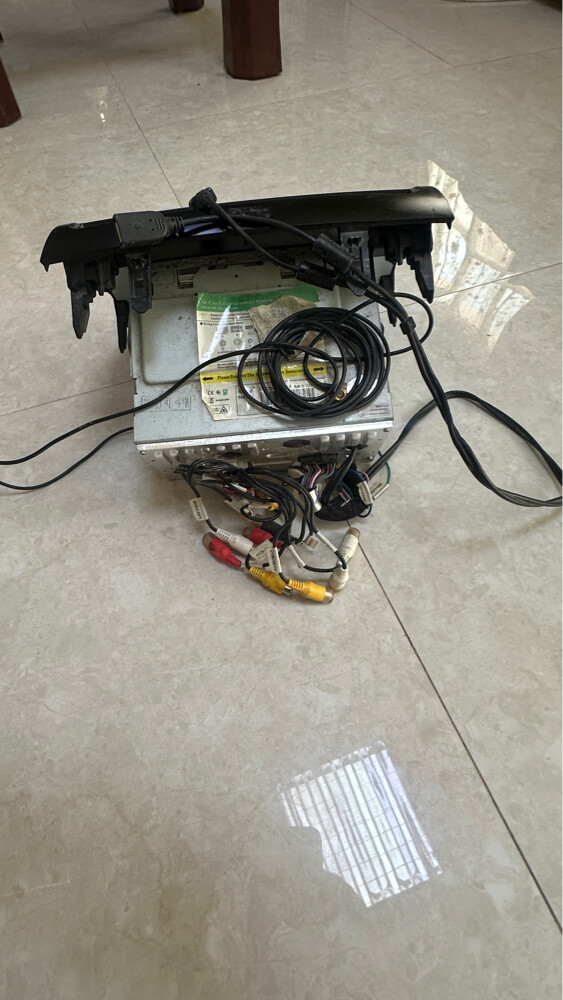 Land Cruiser Screen  - 2