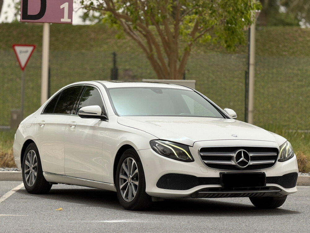 Mercedes Benz E200 - 6