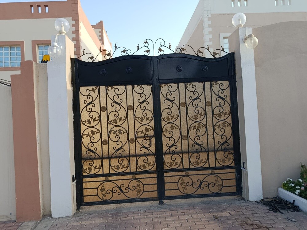 نعمل على جميع انواع الحداده - 9