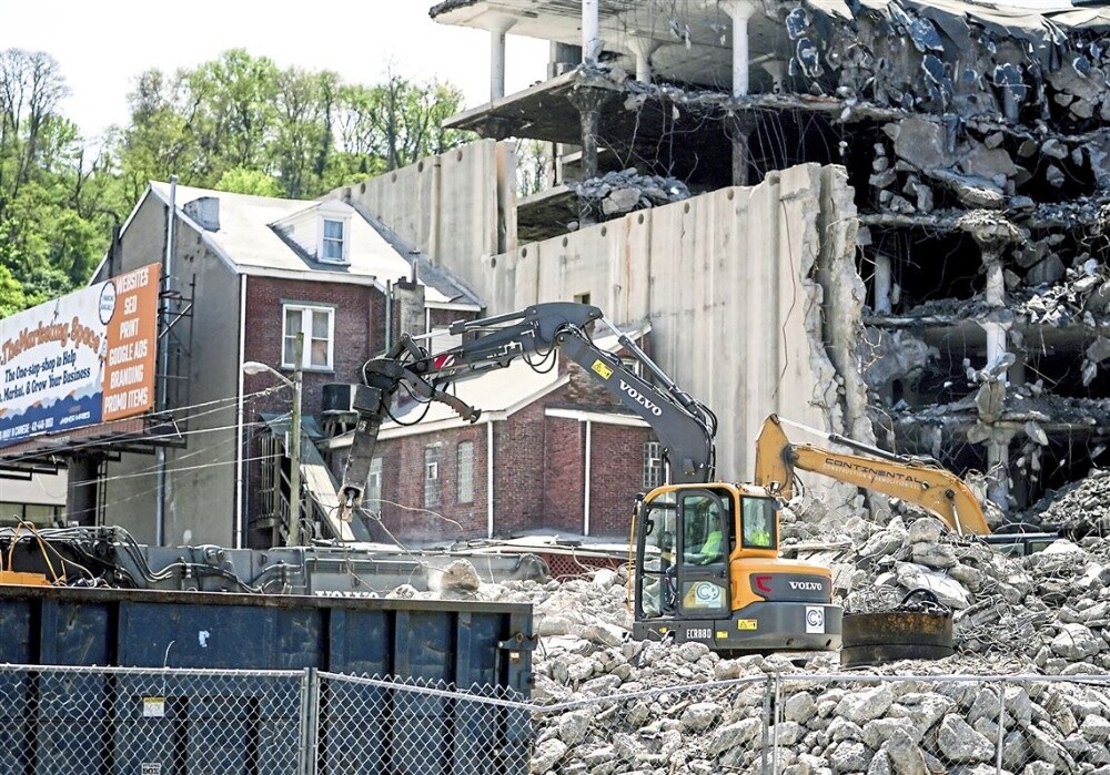 Demolition & Dismantli - 1