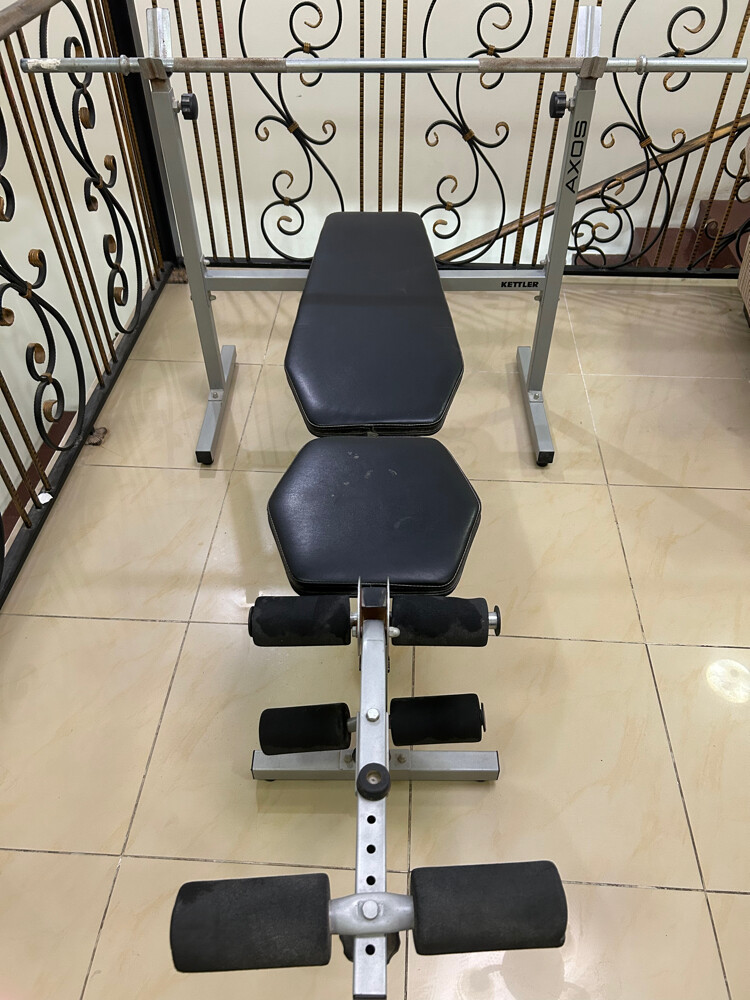 بنش تمارين كيتلر مع حامل بار - 1
