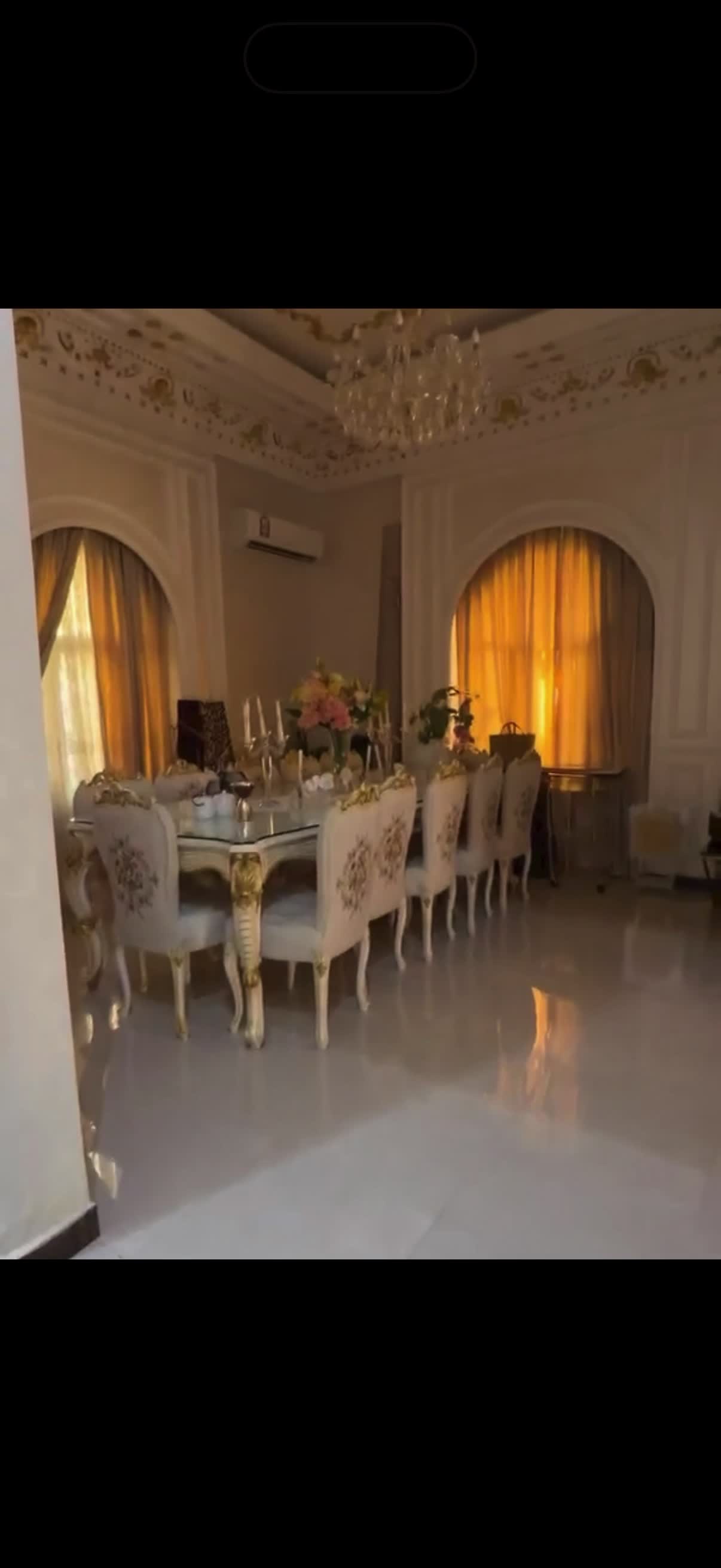 طاولة طعام  - 1