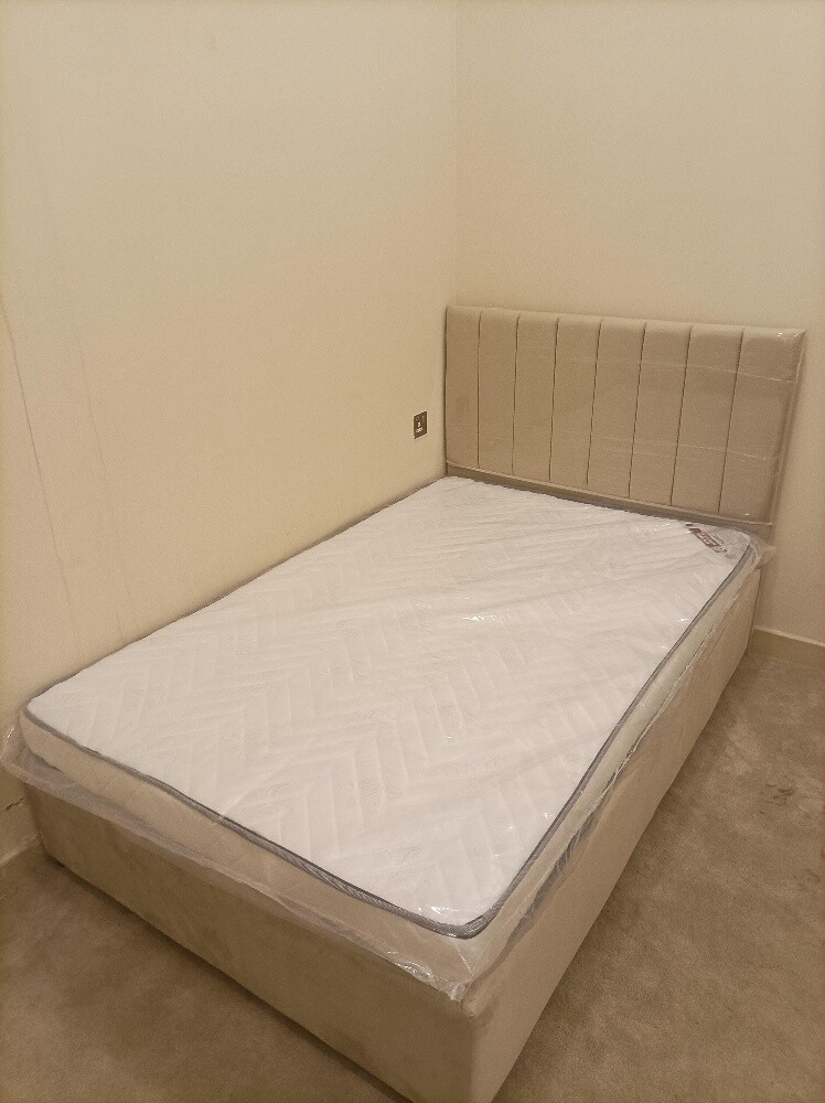 Bed & Masters available - 1