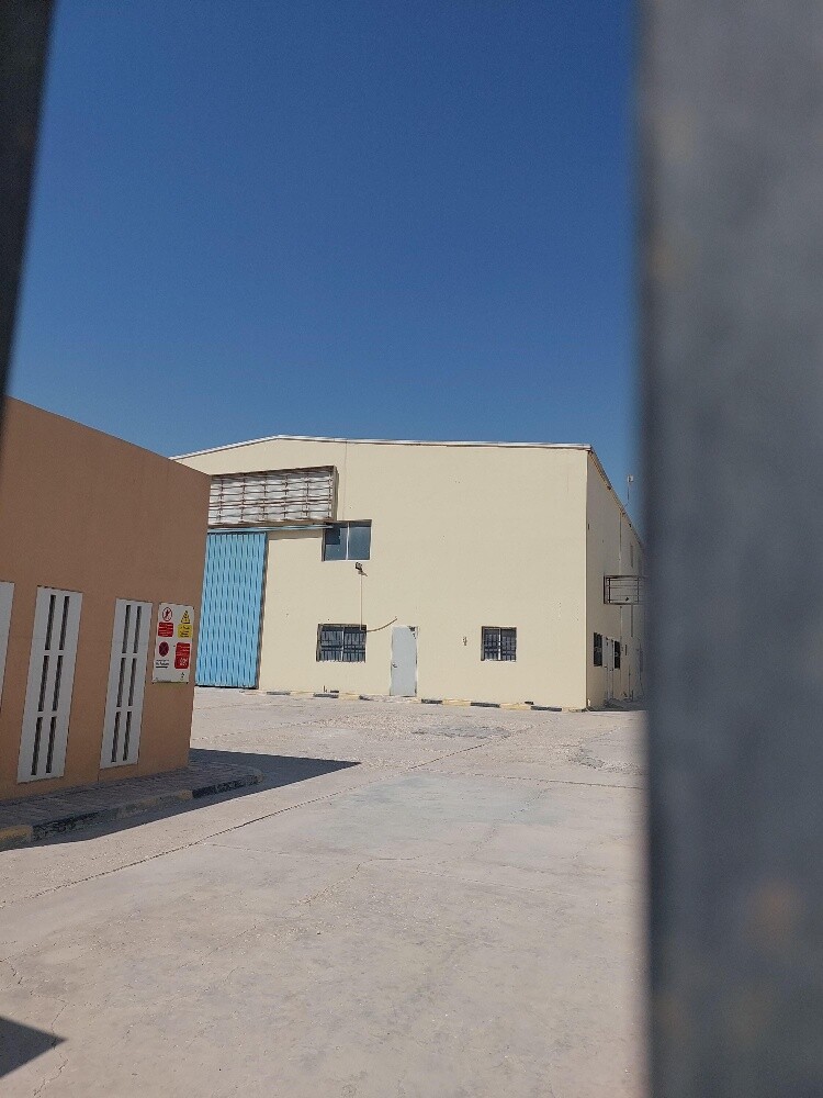 للإيجار بالصناعية 2استور - 4
