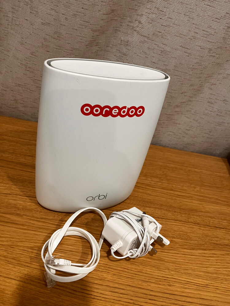 Orbi satellite RP550  - 4