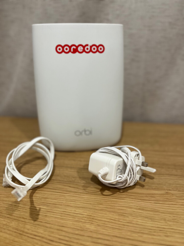 Orbi satellite RP550  - 1
