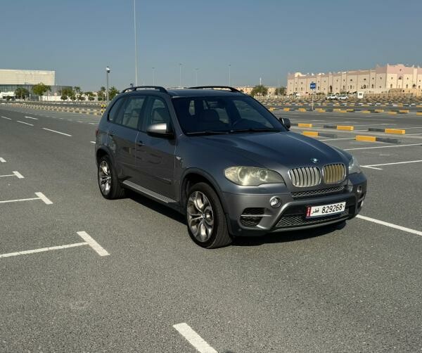 BMW X5 2012 5.0i V8 Twin Turbo - 2