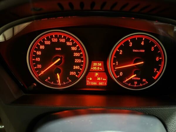 BMW X5 2012 5.0i V8 Twin Turbo - 6