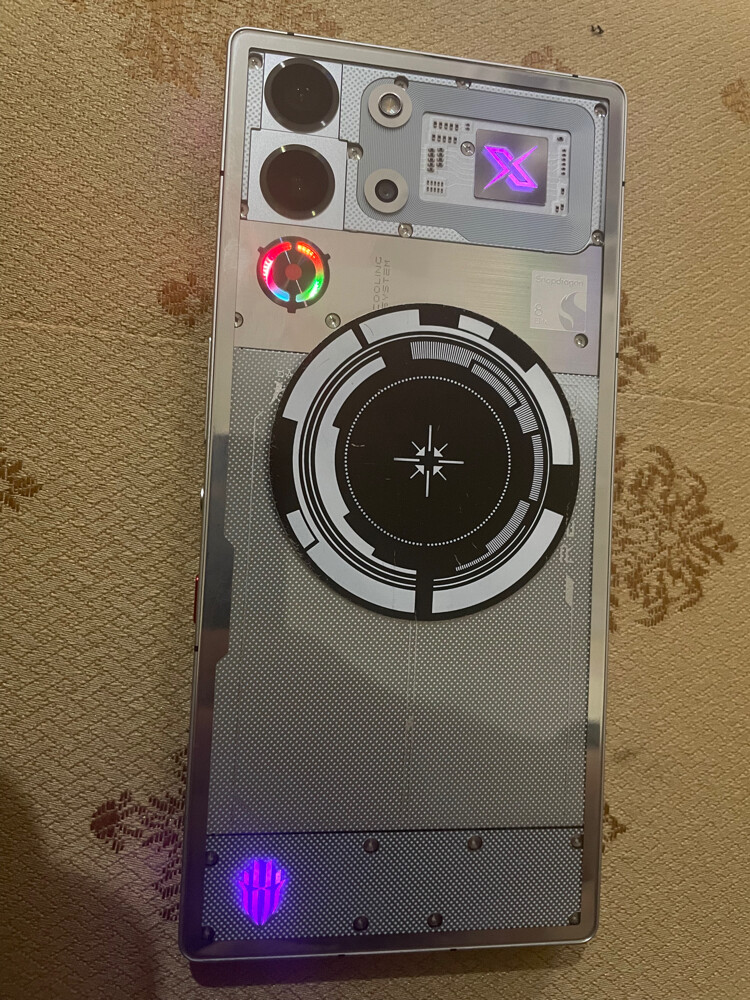 Red magic 10 pro plus - 3