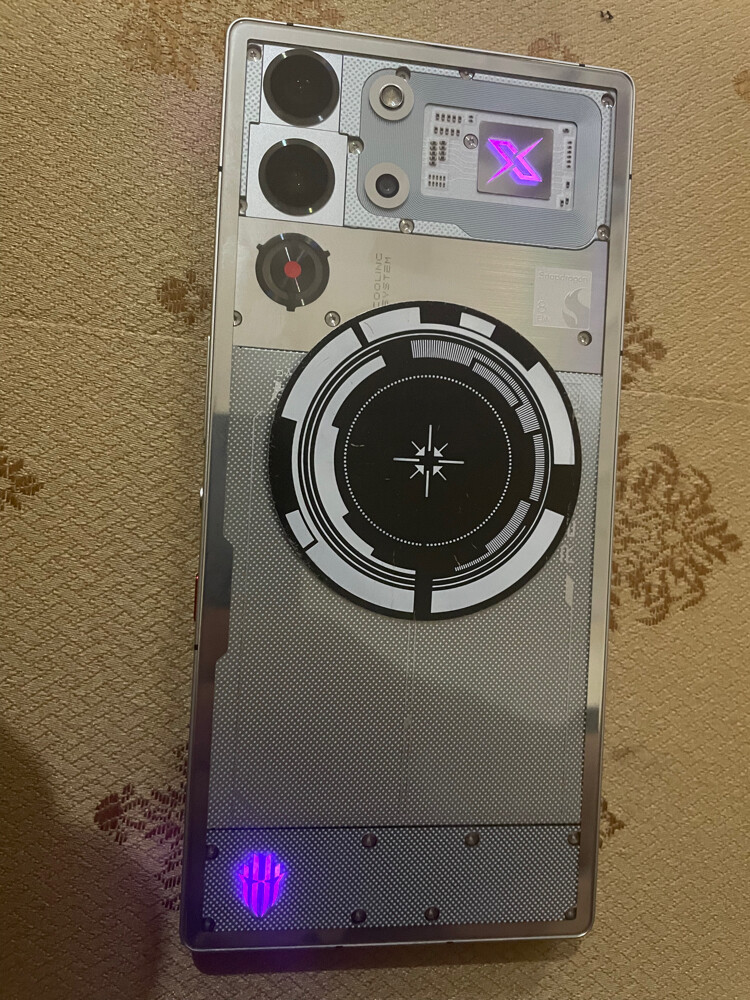 Red magic 10 pro plus - 4