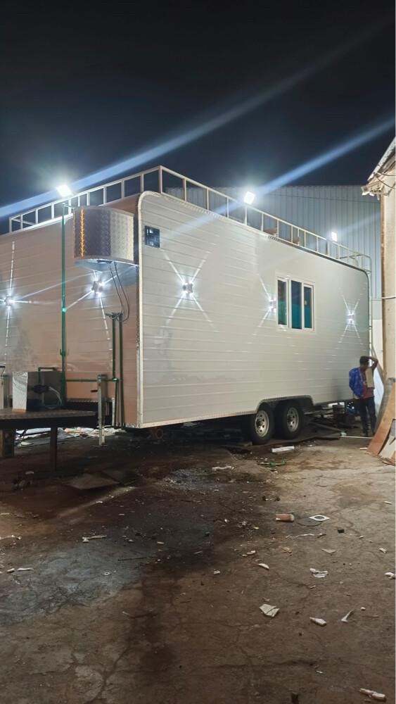 Caravans kitchen toilet - 3