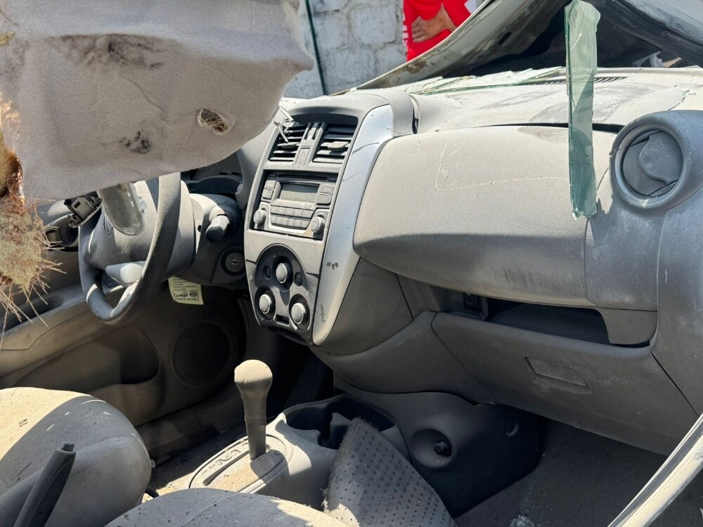Nissan Sunny 2017 - 2