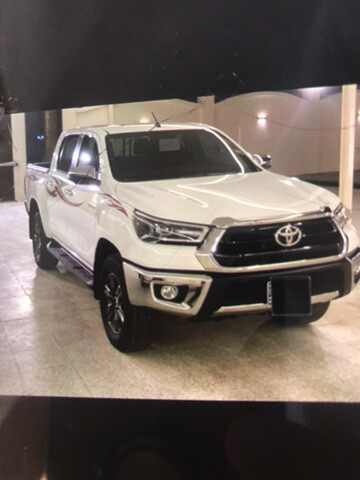 I want to buy hilux  - 1