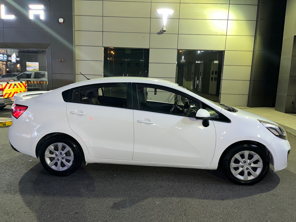 kia Motors Rio 2012 - 2