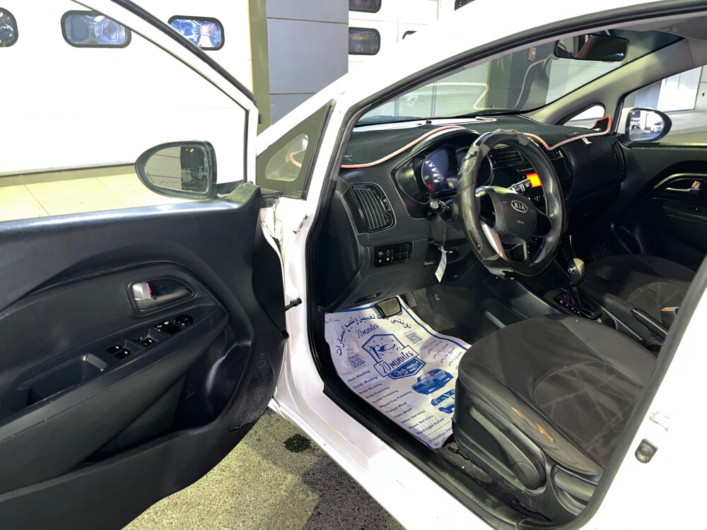 kia Motors Rio 2012 - 10