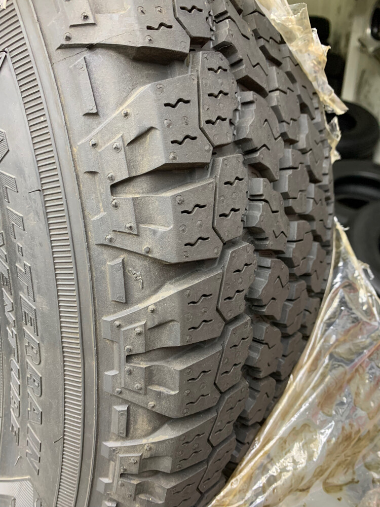 defendor Rim 18 with tyre 5pc - 7