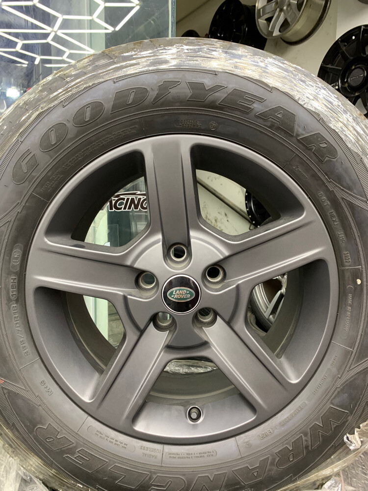 defendor Rim 18 with tyre 5pc - 1