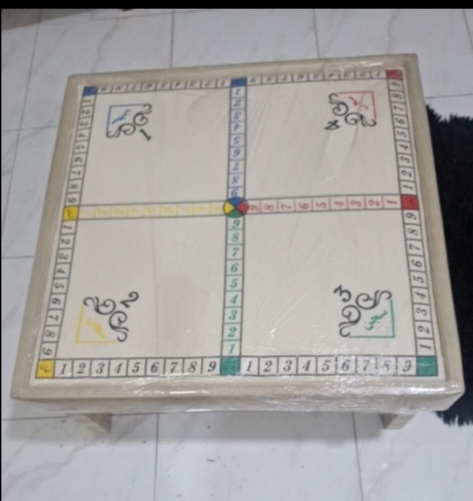 طاولة سجن ٤ لاعبين.. - 2