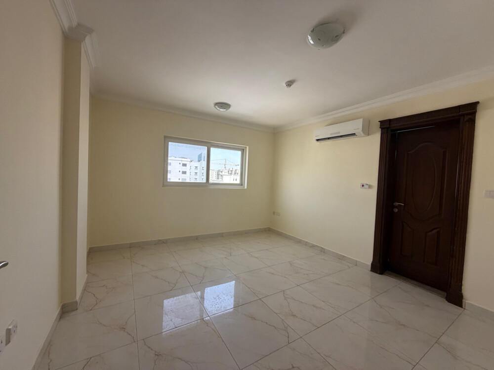 Apartment for Rent 3BHK Bin Mahmoud - 3
