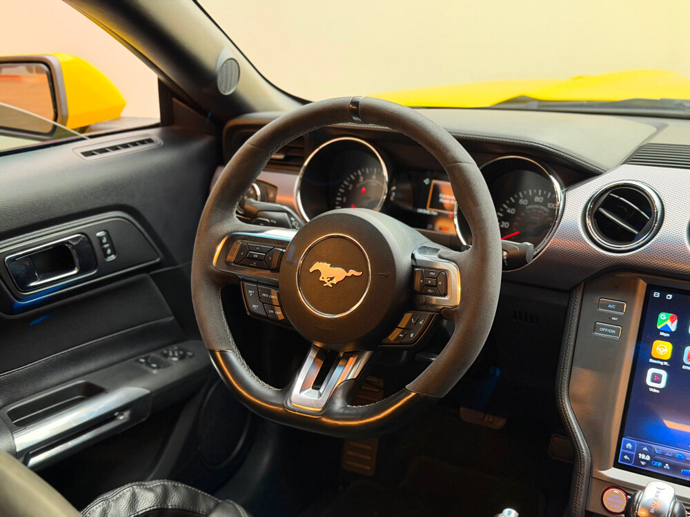 Ford Mustang - 5