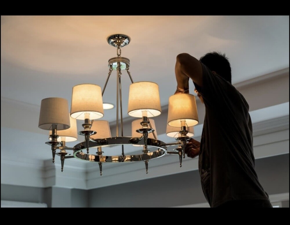 Professional Electrician Services - 1