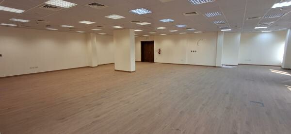 Offices for rent in Bin Mahmoud - 6