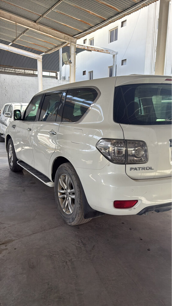 nissan - 1