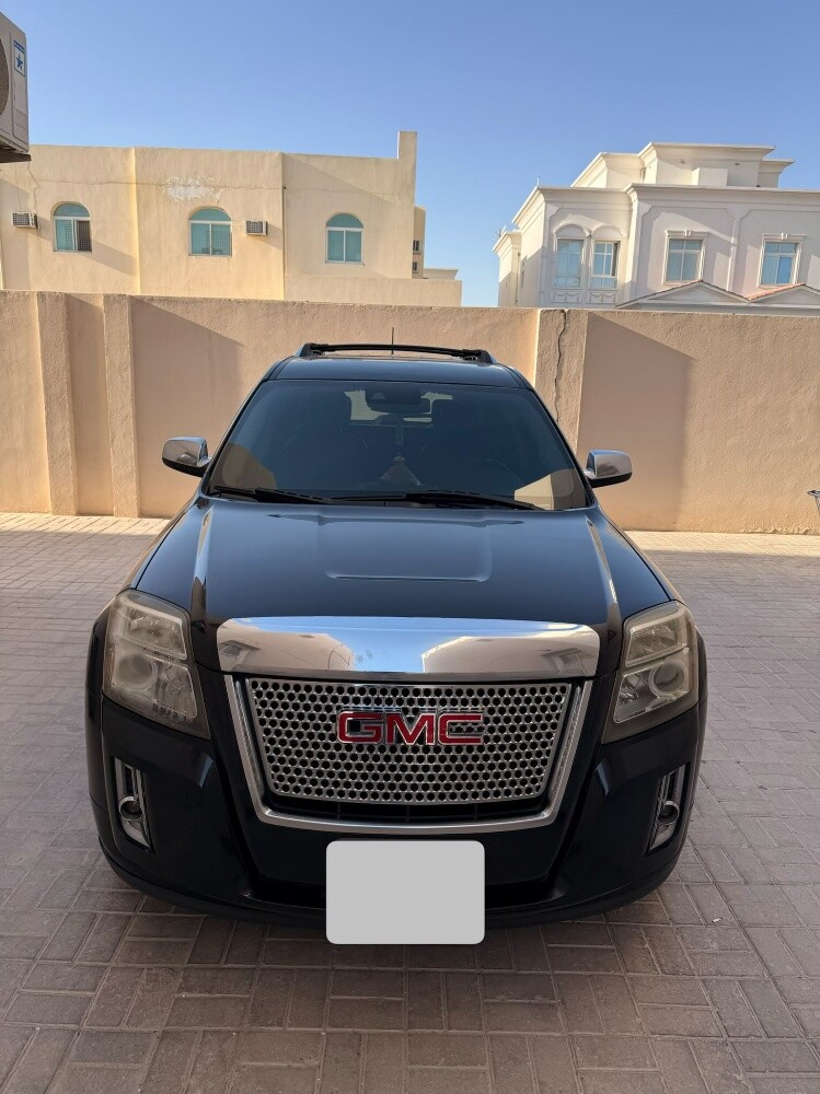 Black GMC Terrain Denali- 2013 Dec - 13