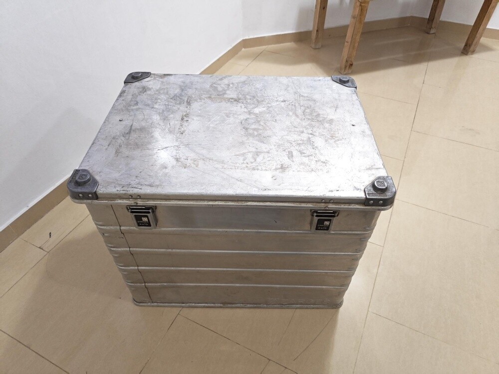 Zarges K470 Heavy-Duty Aluminum Box - 1