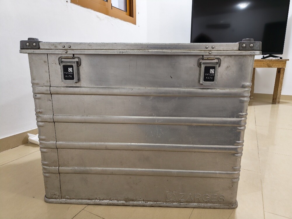 Zarges K470 Heavy-Duty Aluminum Box - 2