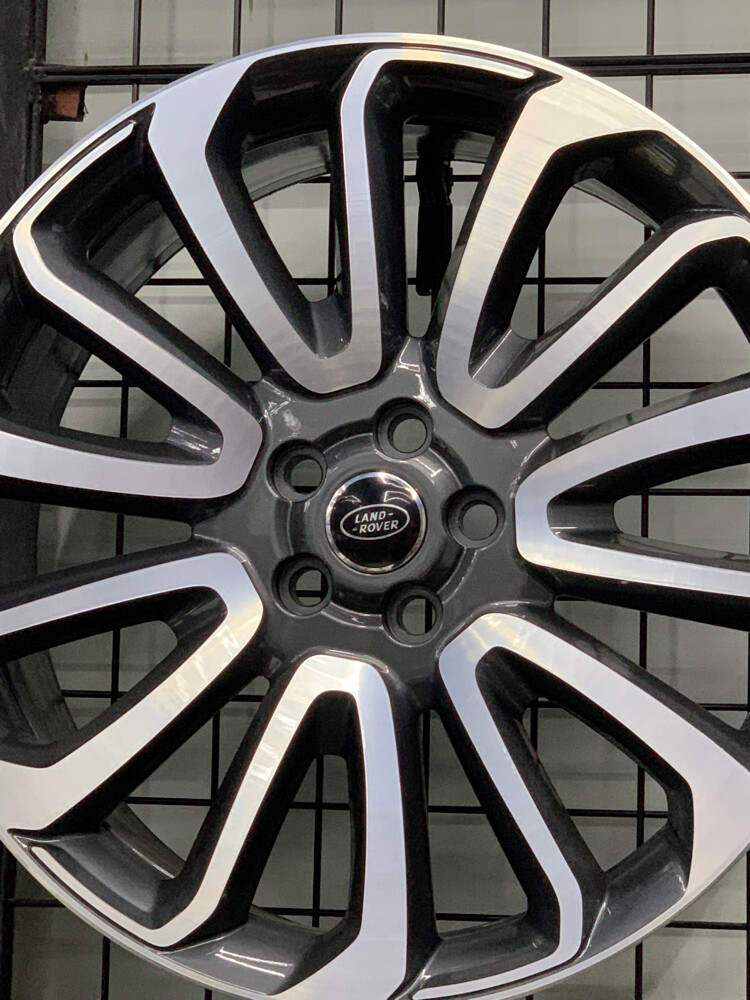 Land Rover Rim 22 - 2
