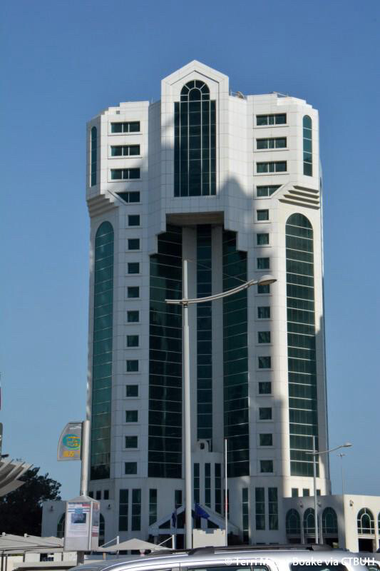 Office available with 1 month free - 17
