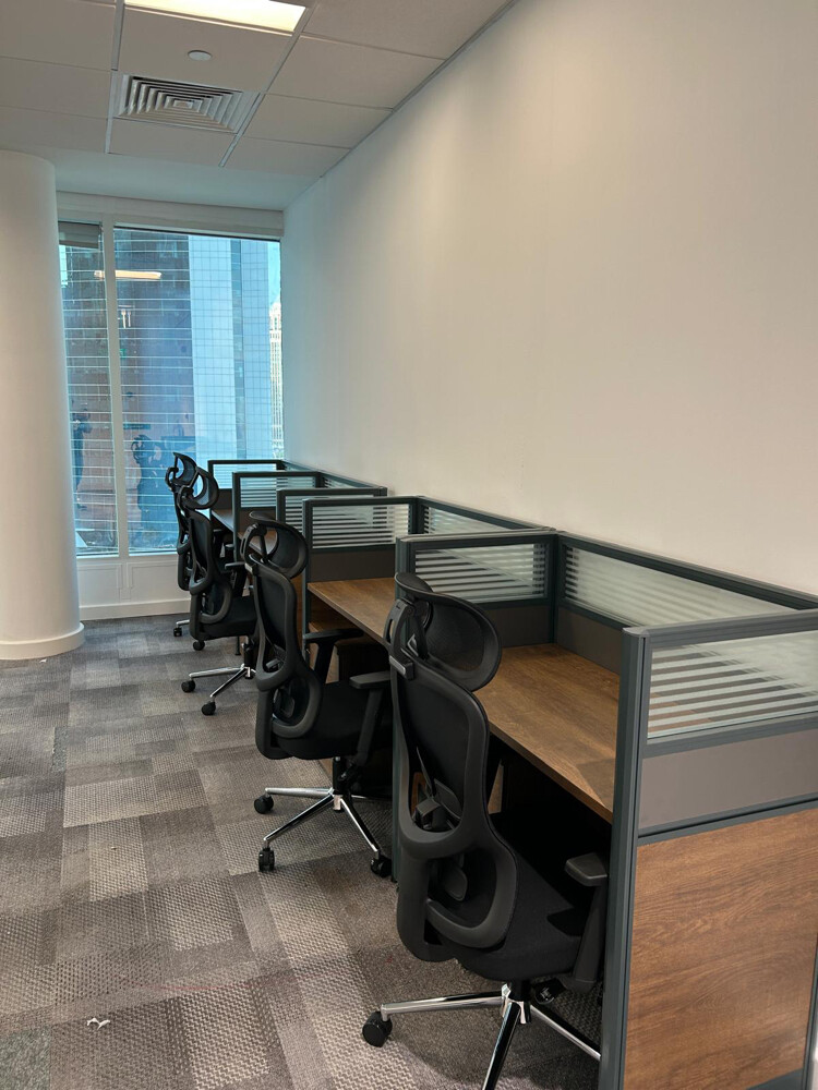 Office available with 1 month free - 16