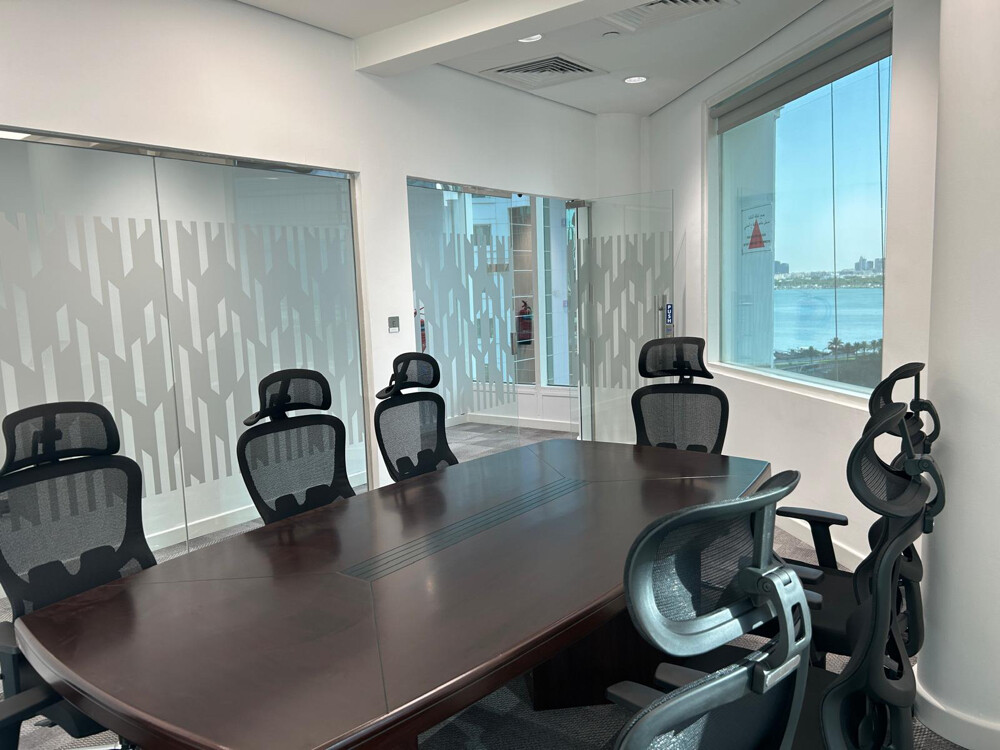 Office available with 1 month free - 4