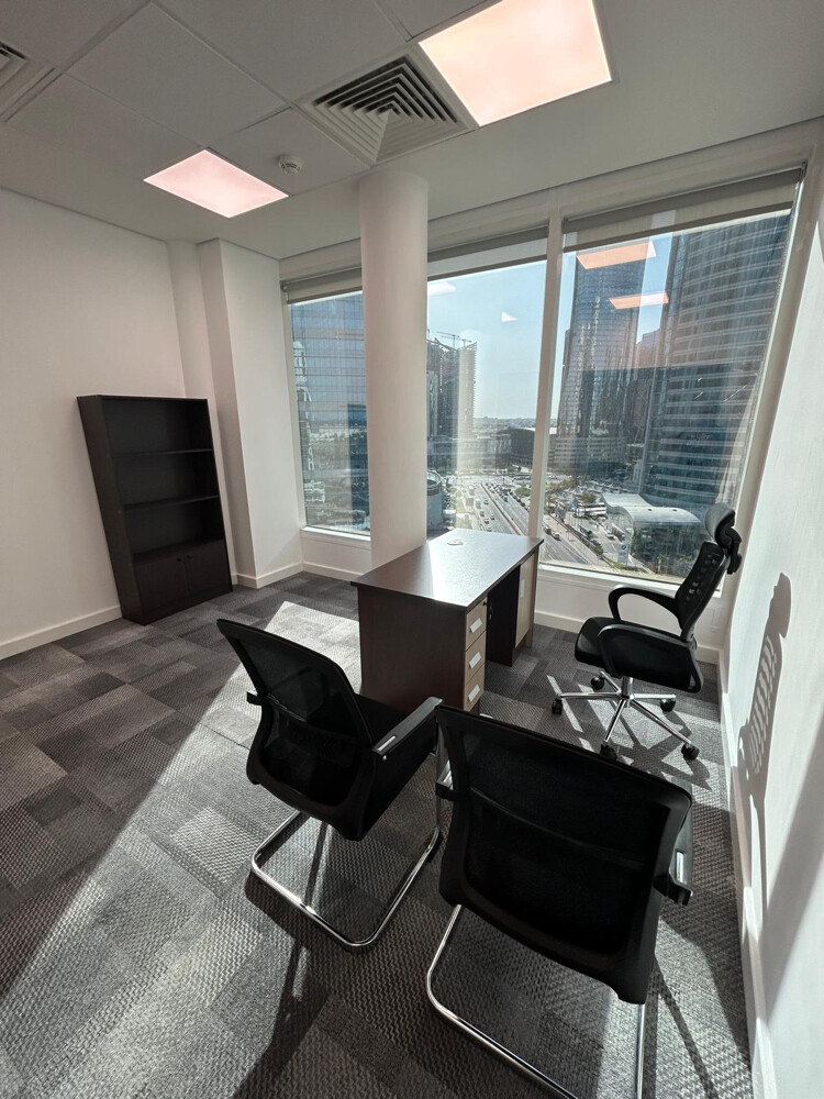 Office available with 1 month free - 1
