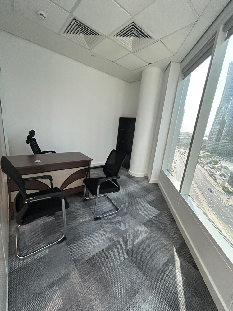 Office available with 1 month free - 20