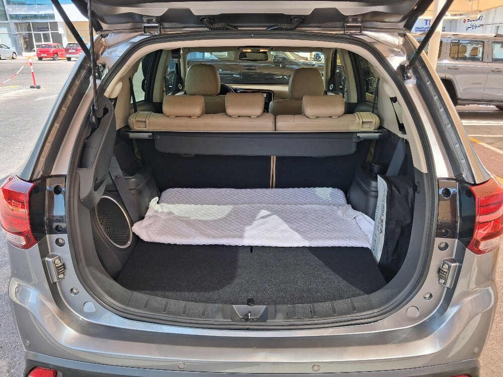 Mitsubishi Outlander GLS 3L V6 4WD - 14