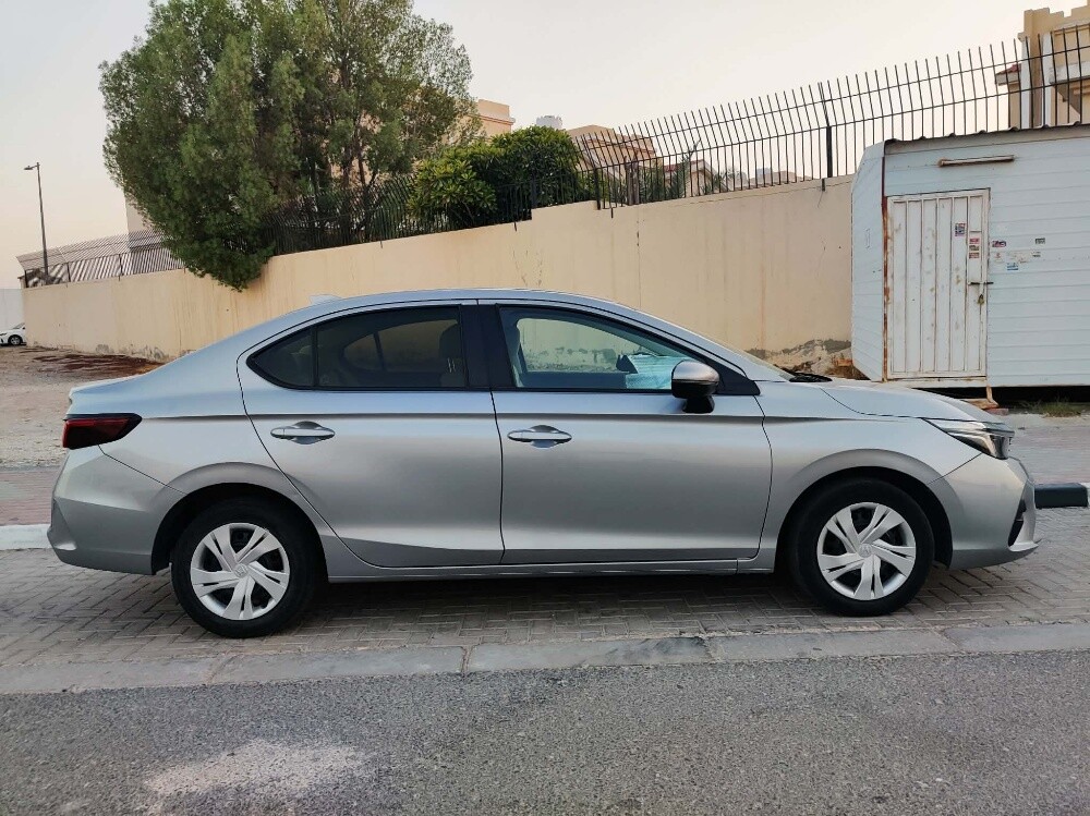 Honda city 2024 km: 48000 - 9