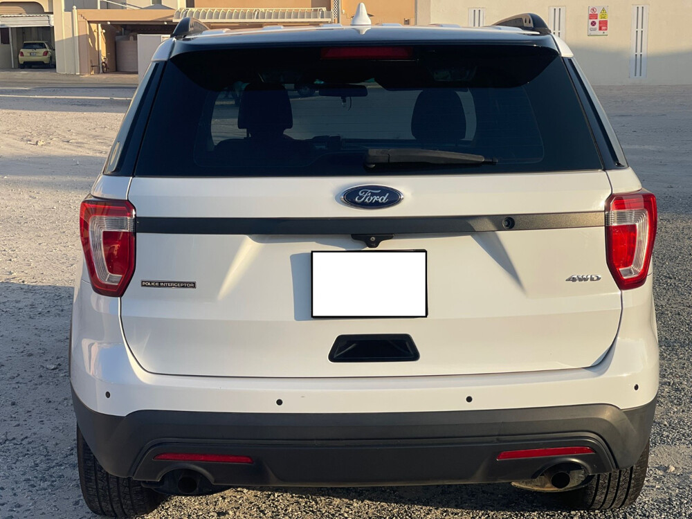 Ford Explorer - 3