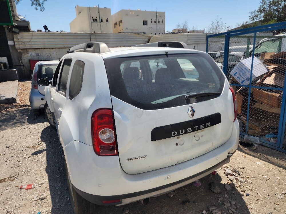 Renault duster all parts available - 5