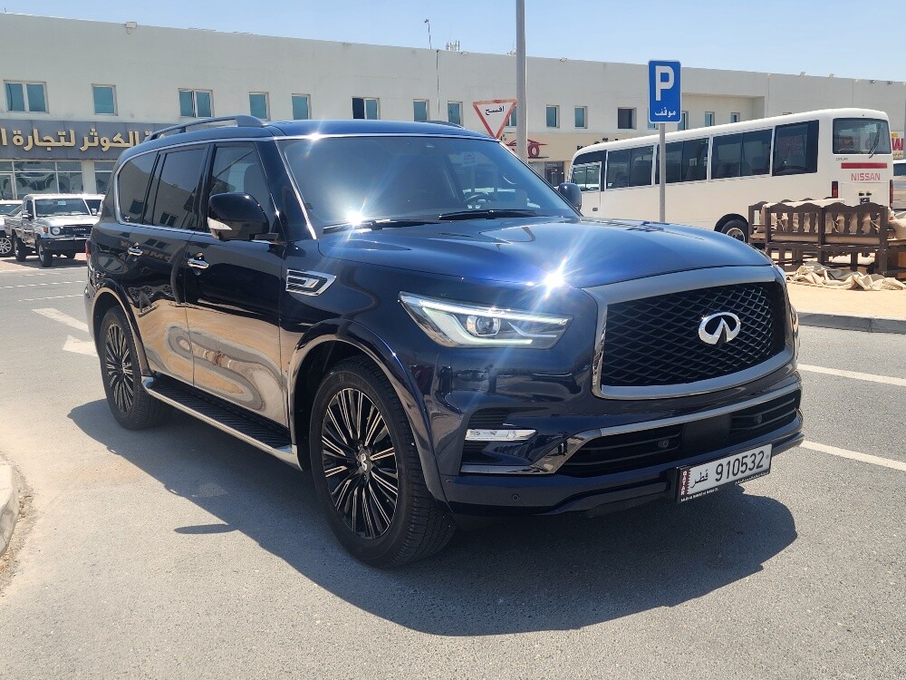 Infiniti QX80 - 2