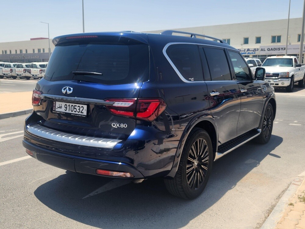 Infiniti QX80 - 5