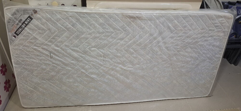 Foldable bed frame and mattress - 3