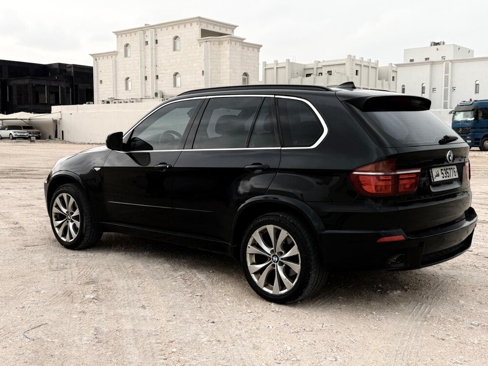 bmw x5 model 2009 - 2